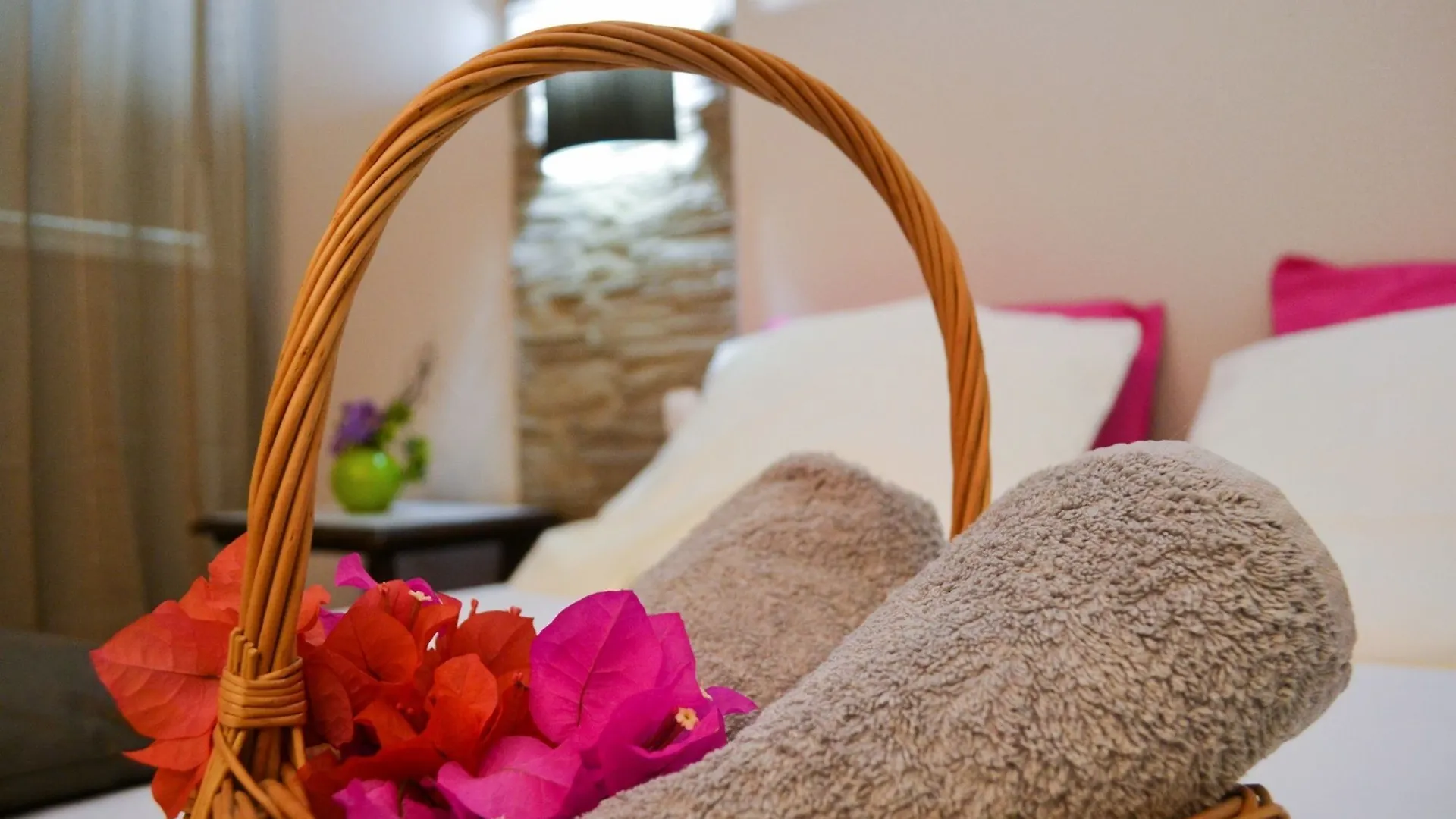 Sunny Apartment In Guadeloupe W/ Air-Con, Stunning Garden Views, Garde Saint-Francois  Saint-Francois (Grande-Terre)